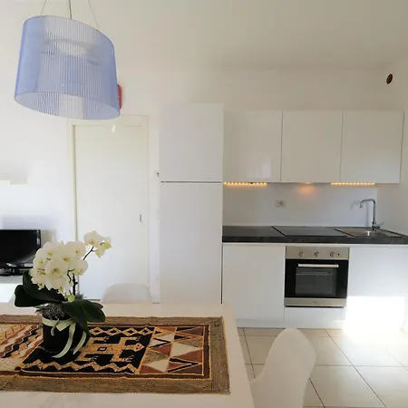 Borgo Paradiso Posto Compreso Apartment *